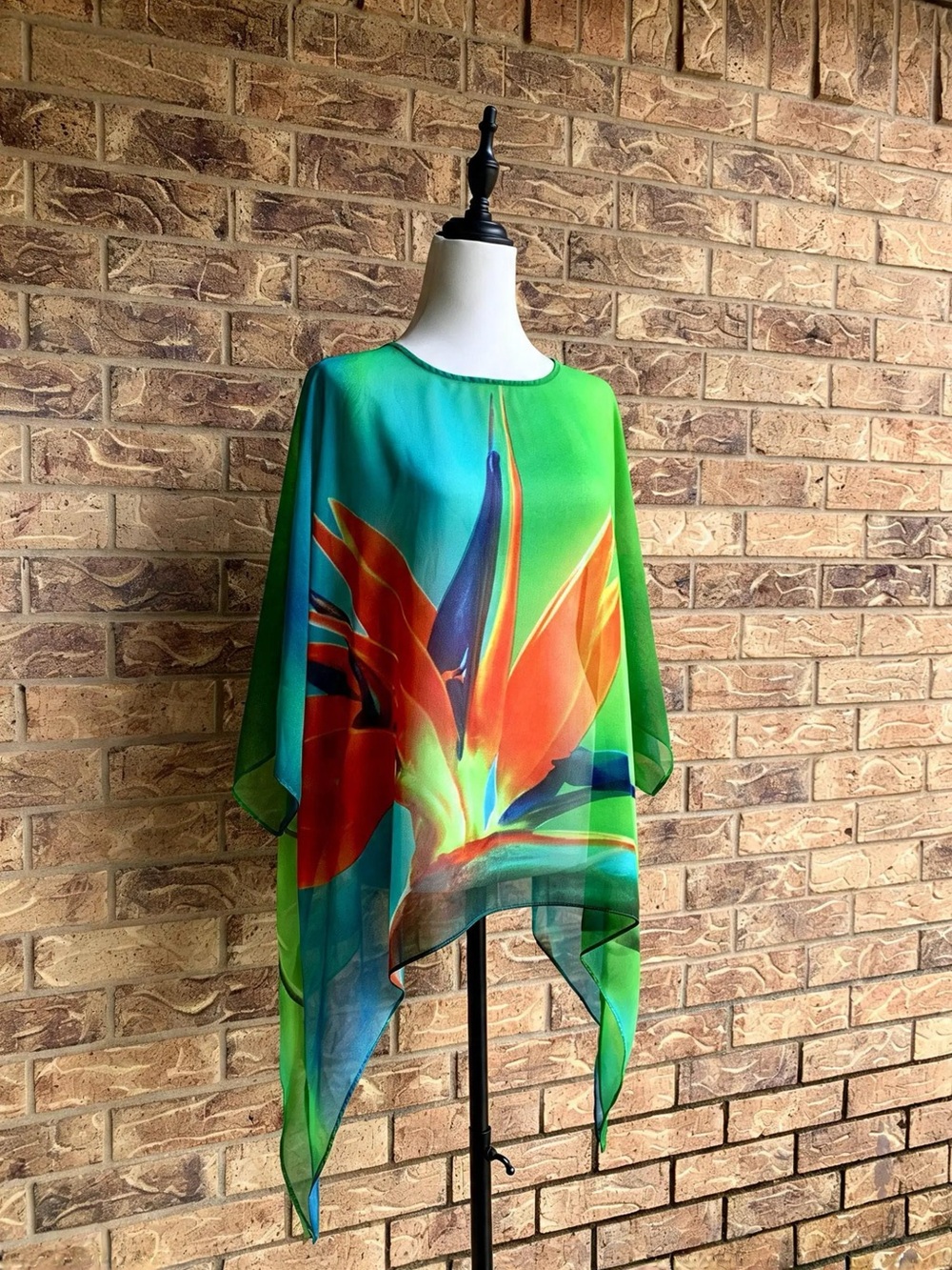 Unique Vintage Style Tropical Bird of Paradise Print Sheer Poncho Top - Picture 4 of 10